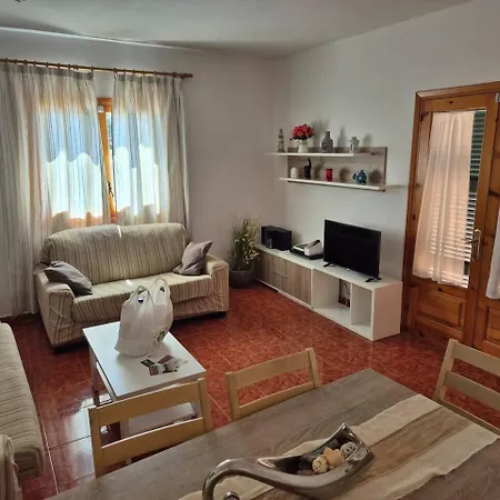 別荘 Maria Espaciosa Y Calida Con Piscina Privada